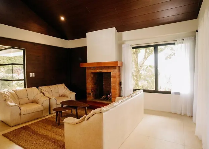 Grey Rock Mountain W/ Private Pool & Jacuzzi * Balamban