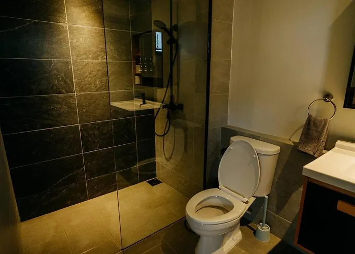 Grey Rock Mountain W/ Private Pool & Jacuzzi Balamban