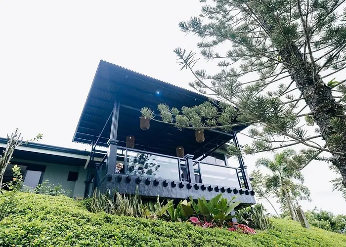 Grey Rock Mountain W/ Private Pool & Jacuzzi Villa Balamban